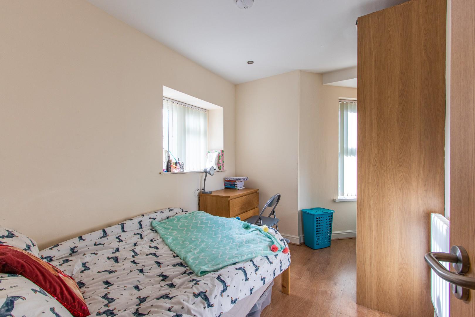 Richmond Road, Roath — photograph 7